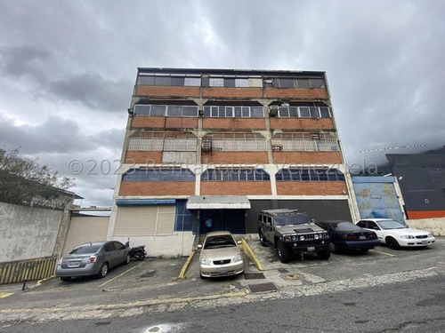 Galpon / Edificio Industrial / Comercial ( 4niveles ) Alquiler Boleita Norte Mls-24-22762