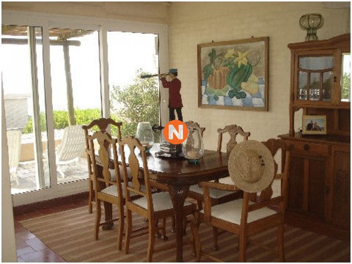 Casa En Venta, Peninsula, Punta Del Este, 4 Dormitorios.- Ref: 207873