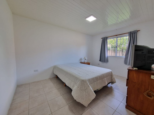 Venta Casa 2 Dormitorios Miramar Con Cochera