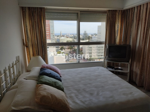 Imagen 8 de 30 de Venta Apartamento 3 Dormitorios Y Dependencia, Peninsula Punta Del Este