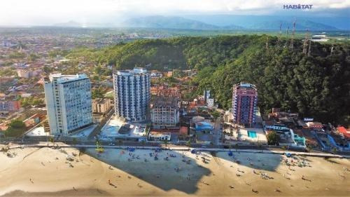 Imagem 1 de 1 de Amplo Terreno 200m Do Mar, Itanhaém- Centro À Venda. 8068