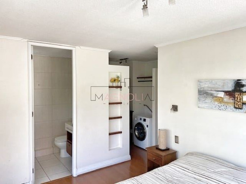 Departamento En Venta De 2 Dorm. En Las Condes