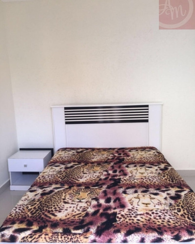 Imagem 10 de 15 de Casas - Residencial - 208