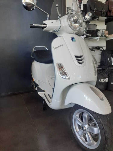 Vespa Vxl 150 Blanca Motoplex San Isidro