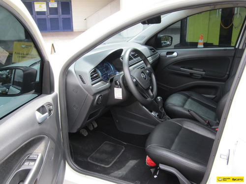 Volkswagen Voyage Comfortline Mt 1600