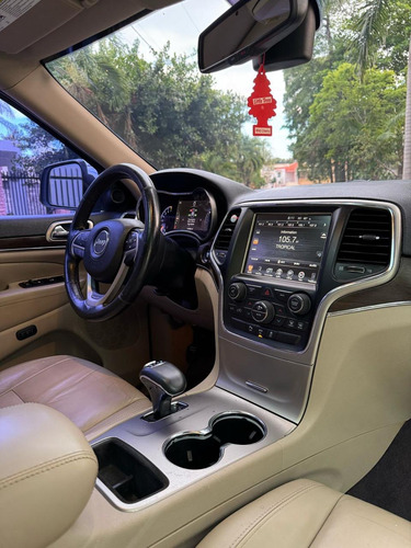 Jeep Grand Cherokee Limited 2015