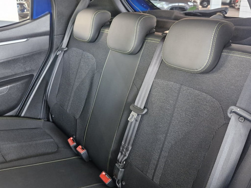 Renault Kwid 1.0 12V SCE FLEX OUTSIDER MANUAL