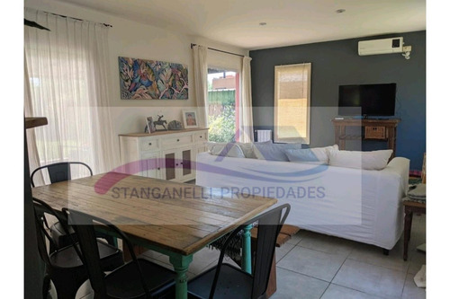 Imagen 13 de 23 de Hermosa Casa 4 Amb En Barrio La Cuesta