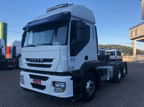 Imagem 3 de 6 de Iveco Stralis 600s44t