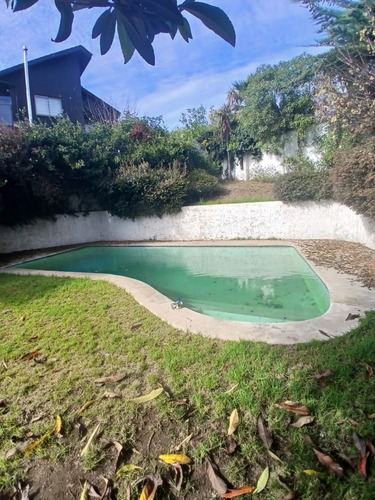 Venta Casa Solida En Los Romeros 4 Habitaciones 520mt2