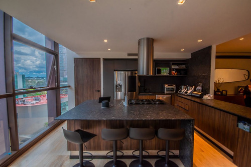 Departamento De Lujo En Venta En The Landmark Andares
