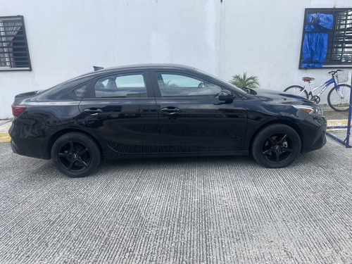 Kia Forte 2.0 L At