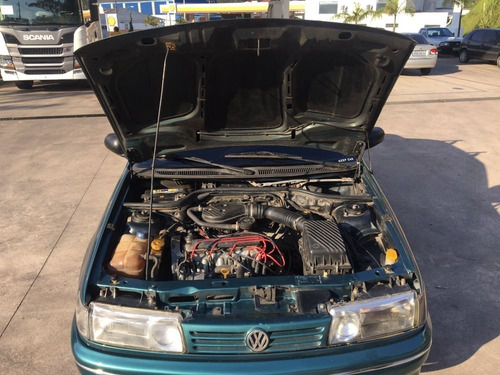 Vende-se Volkswagen Logus, Ano 1996. Motor 1.8