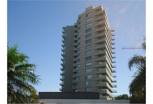 Hermoso 2 Ambientes Con Vista Al Rio! Y Con Cochera A Mts De