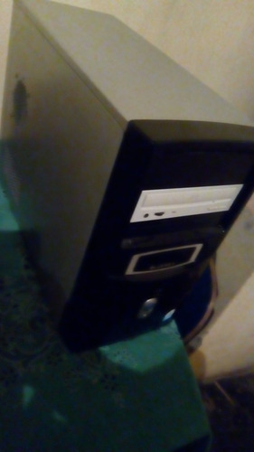 Vendo Pc Com 1 Gb De Ram Precessador 2.66ghz Hd De 80gb