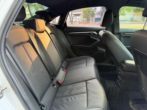 Audi A3 1.4 Sedán 35tfsi Select At Dsg