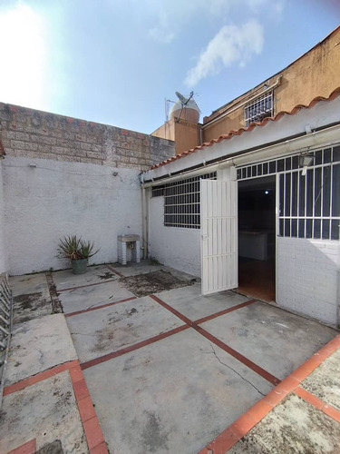 Casa En Urb. La Esmeralda, San Diego