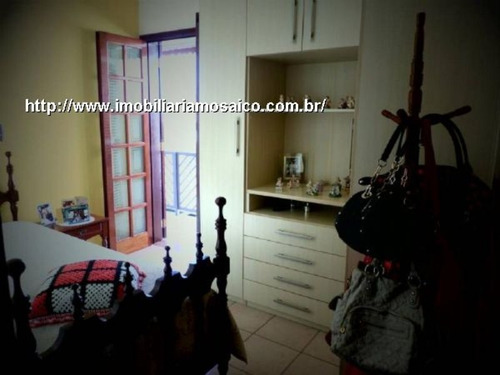 Imagem 15 de 25 de Casa Na Região Da Ponte São João, Com 03 Dormitórios E Edícula, 02 Vagas De Garagem - 88923 - 4491498