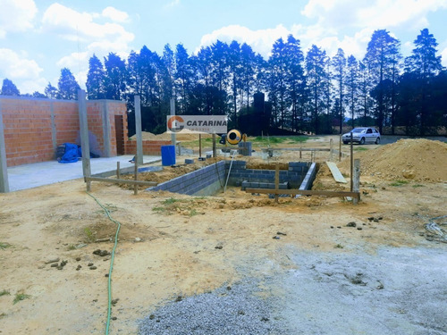 Imagem 2 de 6 de ***edícula Em Construção Dentro De Condomínio***