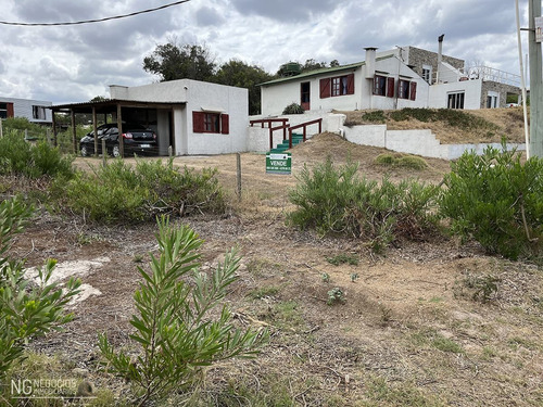 Imagen 2 de 25 de Casa Frente Al Mar En Balneario Argentino
