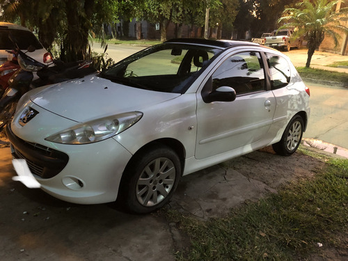Peugeot 207 1.6 Xt