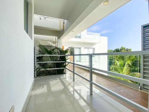 Apartamento Disponible Para Alquiler Con Línea Blanca, Dentro De La Comunida- Punta Cana Village