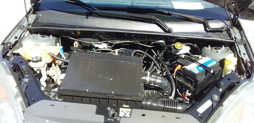 Ford Fiesta Ambiente 5p 2011