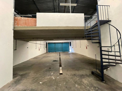 Imagem 2 de 10 de Ótima Oportunidade - Galpão / Depósito / Armazém No Itaim Bibi De 260m² - Rr4792