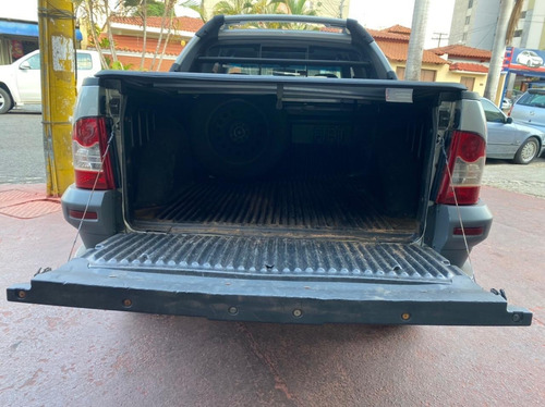 Imagem 13 de 14 de Fiat Strada Adventure 1.8/ 1.8 Locker Flex Ce