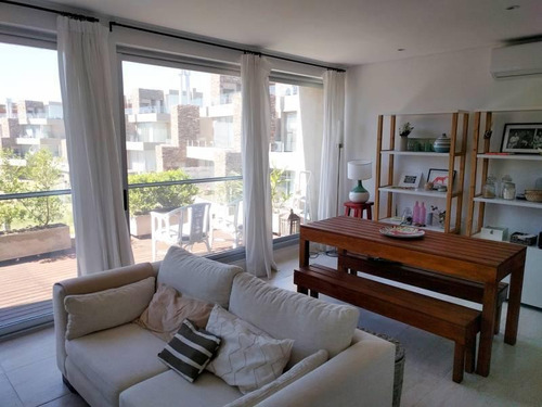 Venta Departamento 3 Ambientes C/cochera, En Las Piedras, Barrio Castaños