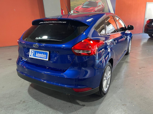 Ford Focus III 1.6 Sedan S