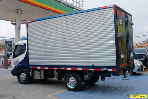 Hino Dutro Pro 300 4.0 Diesel Modelo 2020
