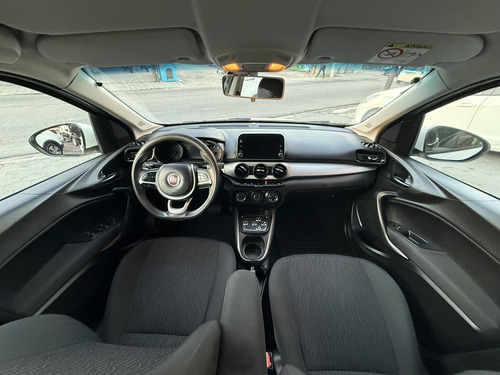 Fiat Cronos CRONOS DRIVE 1.8 16V Flex Aut.