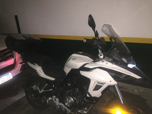 Benelli Trk 502 Modelo 2018 Impecable Con Tres Baúles