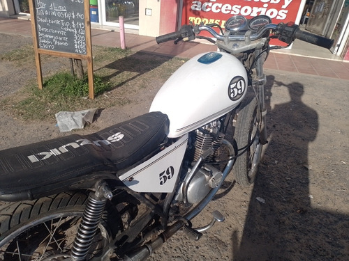 Imagen 4 de 4 de Suzuki Gn 125 Cafe Racer