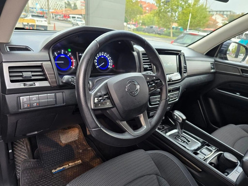 SsangYong Rexton 2.2 AT DIESEL 4X2
