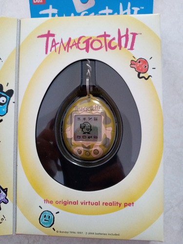 Tamagotchi Original Camuflaje Super Raro. Bandai 1996 (Usado)