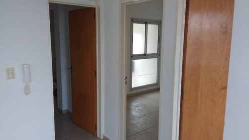Departamento En Venta - 2 Dormitorios 2 Baños - 58mts2 - La Plata
