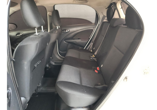 Toyota Etios X Plus 1.5 (Flex)