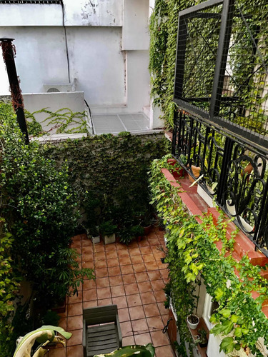 Casa Dos Plantas Tres Dormitorios Dependencias Dos Patios