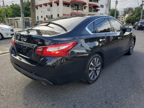 Nissan Altima 2017