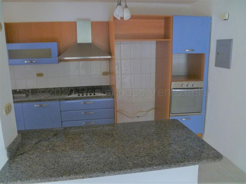 Imagen 9 de 13 de Rentahouse Concepto 0414-412.8424 / 22-15974