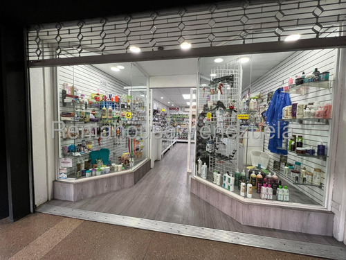 Fondo De Comercio En Venta En El Marqués Mls 25-17119 Yf