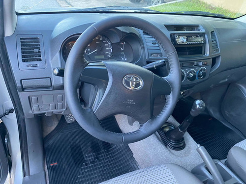 Toyota Hilux 2.5 Cd Dx Pack Tdi 120cv 4x2 - H3 2013