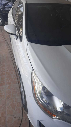 Imagen 2 de 8 de Citroën C4 Lounge 2015 2.0 Origine