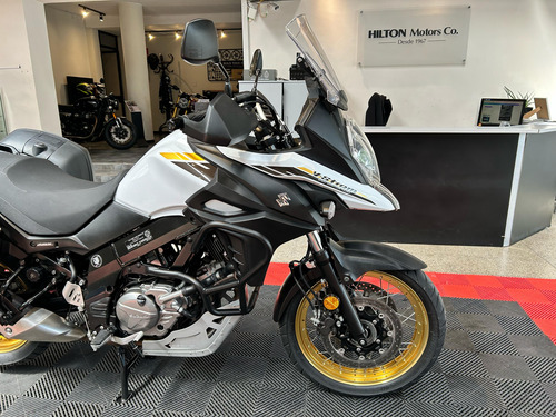 Suzuki V-strom 650 Año 2023 - Hilton Motors Co.