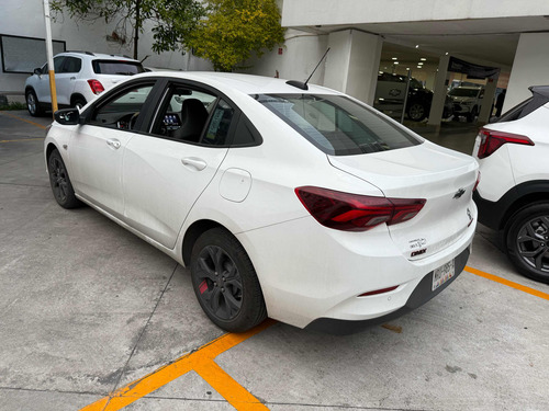 Chevrolet Onix 1.0T Premier Red Line At