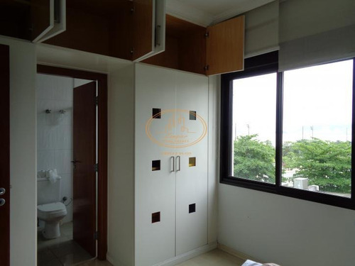 Apartamento Com 4 Dormitório(s) Localizado(a) No Bairro Aparecida Em Santos / Santos - 5820