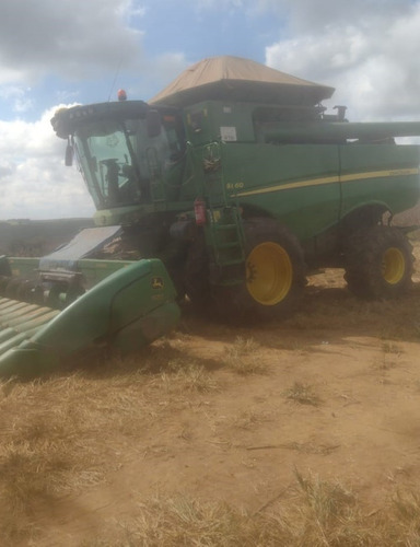 Colheitadeira John Deere S660 Ano 2018