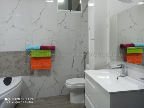Imagen 11 de 14 de Casa En Venta Urbanizacion El Bosque Maracay 22-15251 Dc